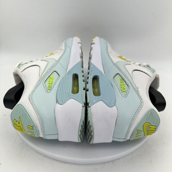 Nike Air Max 90 LTR White Youth Athletic Sneaker Shoes 833376-100 Size 7Y - Picture 6 of 13
